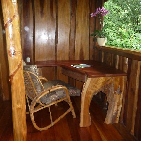 Topos Tree House Cahuita Exteriér fotografie