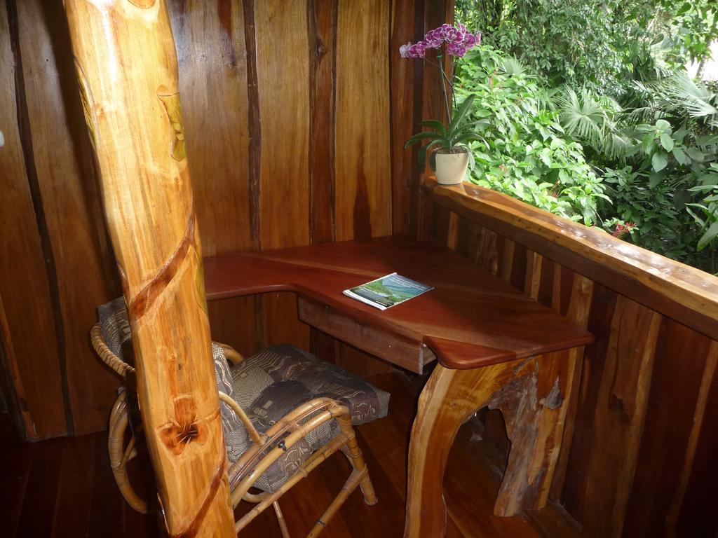 Topos Tree House Cahuita Exteriér fotografie